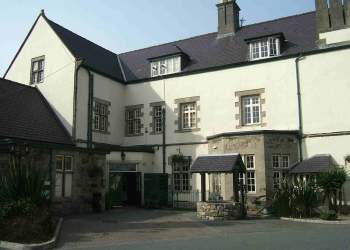 Anglesey Hotel